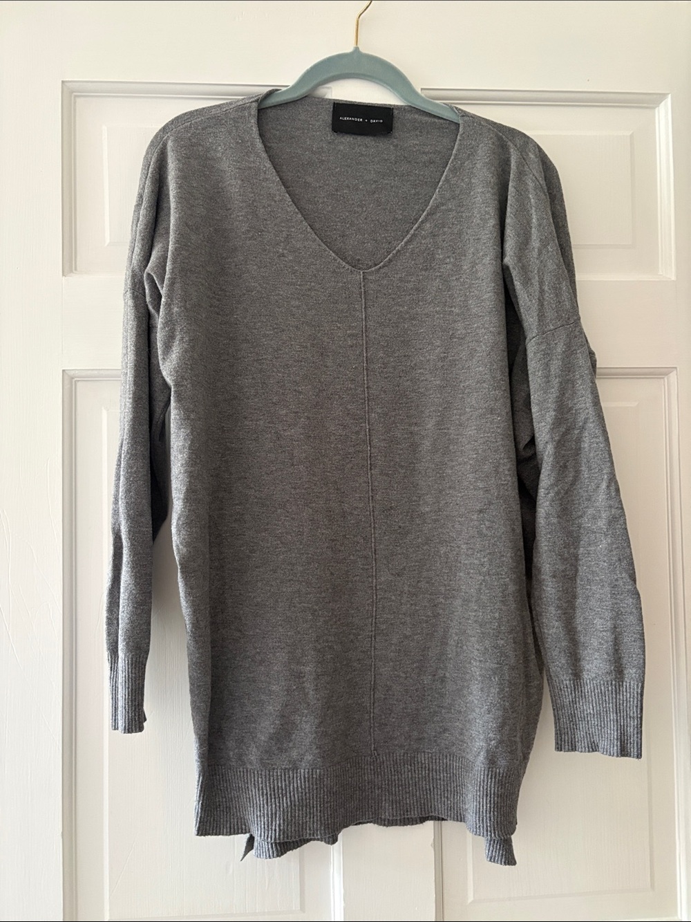 Alexander + David Gray V-Neck Lightweight Sweater